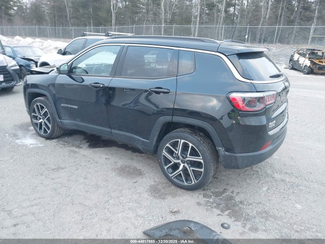 Jeep Compass Limited 4x4 2025 3C4NJDCN4ST610104 Image 3