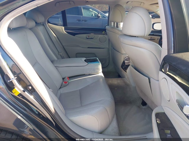 2011 LEXUS LS 460 JTHBL5EF7B5107903 Photo 7