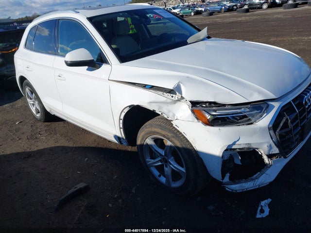 2021 AUDI Q5 WA1AAAFY5M2045878