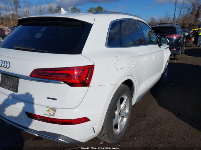 2021 AUDI Q5 WA1AAAFY5M2045878 Photo 3