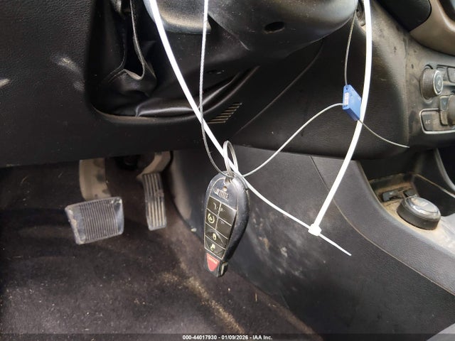 44017930 :رقم المزاد ، 1C4PJMCB9GW152883 vin ، 2016 Jeep Cherokee Altitude مزاد بيع