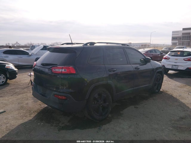 44017930 :رقم المزاد ، 1C4PJMCB9GW152883 vin ، 2016 Jeep Cherokee Altitude مزاد بيع