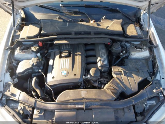 2011 BMW 328I WBAPK5G53BNN80922 Photo 9