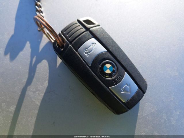 2011 BMW 328I WBAPK5G53BNN80922 Photo 10