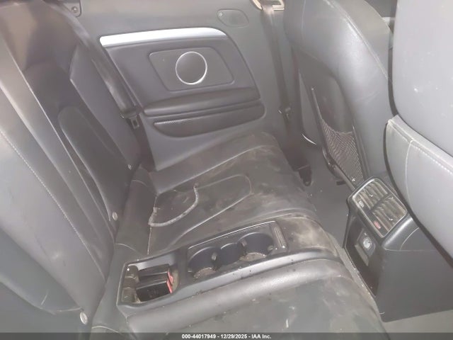 2011 AUDI A5 WAULFAFH9BN010348 Photo 7