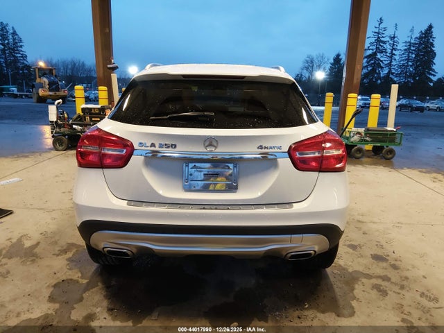WDCTG4GB0HJ354284 Mercedes-Benz Gla 250 4matic