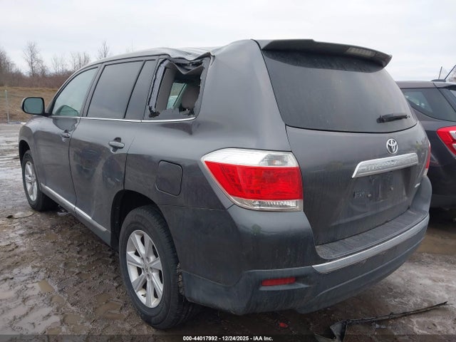 Продажа на аукционе авто 2012 Toyota Highlander Base V6, vin: 5TDBK3EH1CS168203, номер лота: 44017992