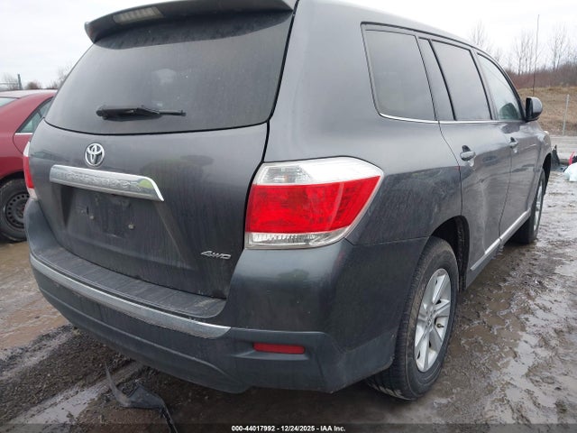 Продажа на аукционе авто 2012 Toyota Highlander Base V6, vin: 5TDBK3EH1CS168203, номер лота: 44017992