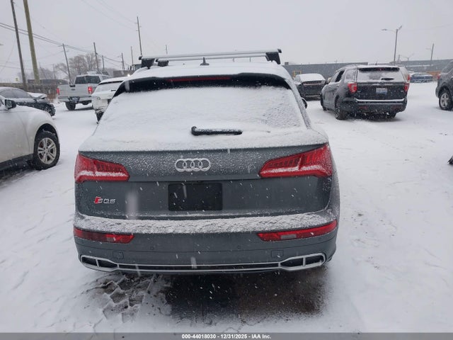 44018030 :رقم المزاد ، WA1C4AFY7J2076917 vin ، 2018 Audi Sq5 3.0t Premium Plus مزاد بيع