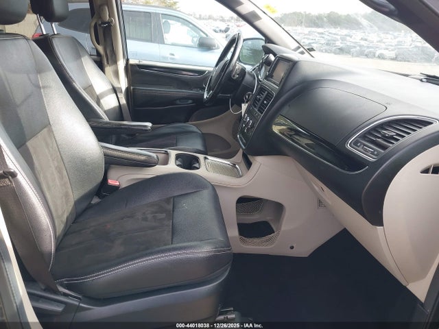2019 DODGE GRAND CARAVAN 2C4RDGCG7KR800638 Photo 4