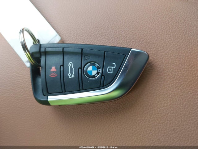 2022 BMW 330I 3MW5R1J03N8C41867 Photo 10