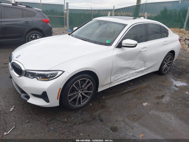 2022 BMW 330I 3MW5R1J03N8C41867 Photo 1