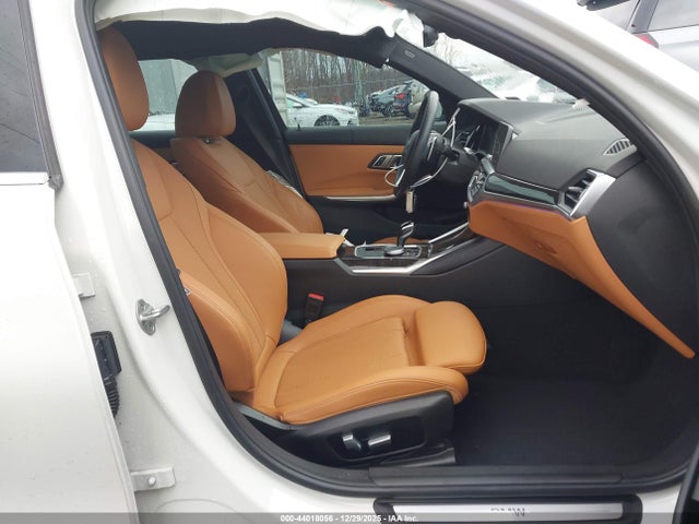 2022 BMW 330I 3MW5R1J03N8C41867 Photo 4
