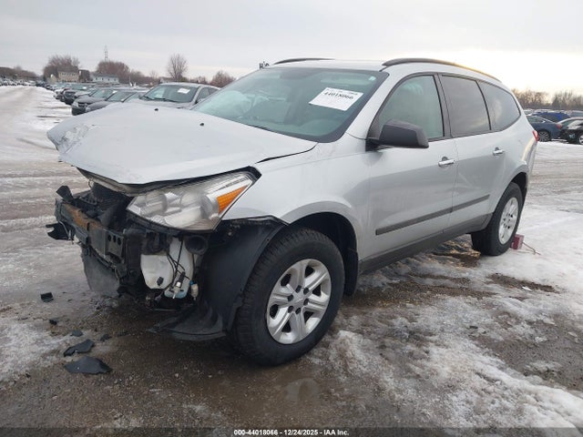 2012 CHEVROLET TRAVERSE 1GNKRFED2CJ171982 Photo 1