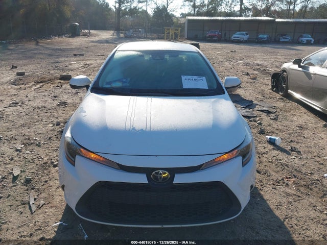 5YFEPMAE6MP213825 Toyota COROLLA LE