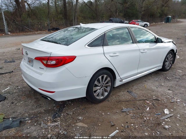 Hyundai Sonata Sport 2015 5NPE34AF5FH253396 Image 4