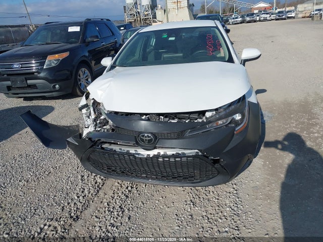 5YFEPMAE0NP381123 Toyota COROLLA LE
