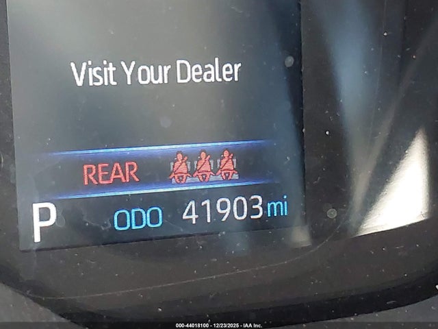 5YFEPMAE0NP381123 Toyota COROLLA LE