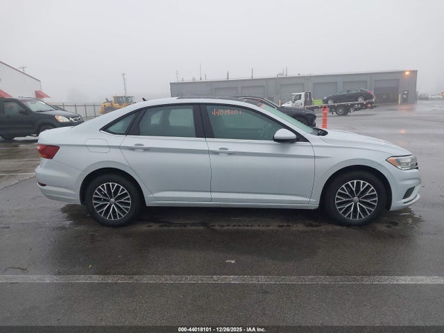3VWC57BUXKM122109 Volkswagen Jetta 1.4t R-line/1.4t S/1.4t Se