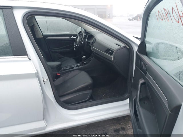 3VWC57BUXKM122109 Volkswagen Jetta 1.4t R-line/1.4t S/1.4t Se