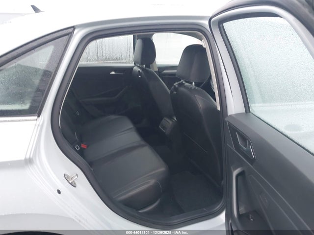 3VWC57BUXKM122109 Volkswagen Jetta 1.4t R-line/1.4t S/1.4t Se