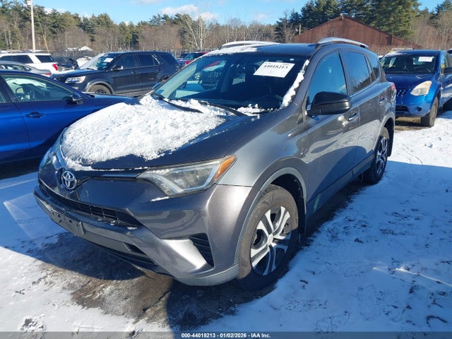 Toyota RAV4 LE 2016 2T3BFREV1GW536686 Image 2