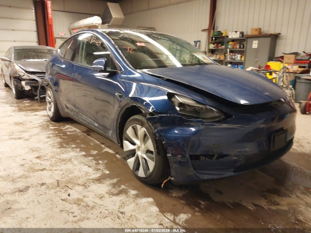 2023 TESLA MODEL Y 7SAYGAEE8PF783897 Photo 0