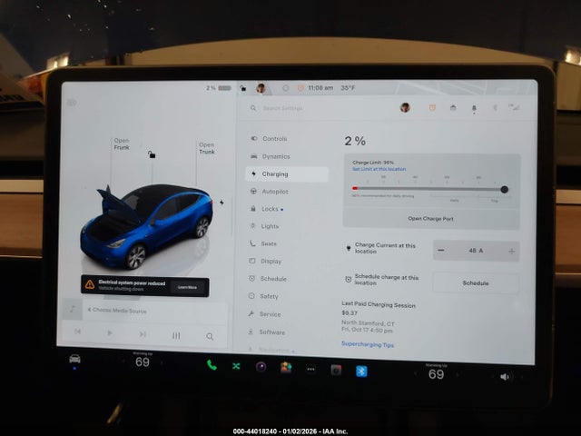 Продажа на аукционе авто 2023 Tesla Model Y Awd/long Range Dual Motor All-wheel Drive, vin: 7SAYGAEE8PF783897, номер лота: 44018240
