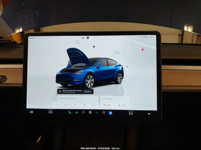 Продажа на аукционе авто 2023 Tesla Model Y Awd/long Range Dual Motor All-wheel Drive, vin: 7SAYGAEE8PF783897, номер лота: 44018240
