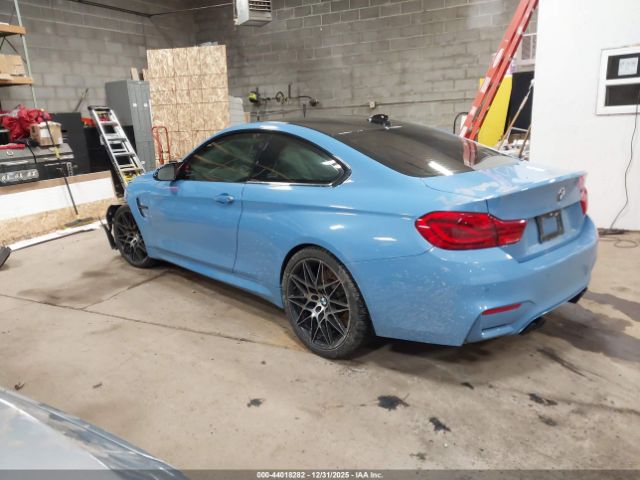 2019 BMW M4 WBS4Y9C5XKAH82936 Photo 2