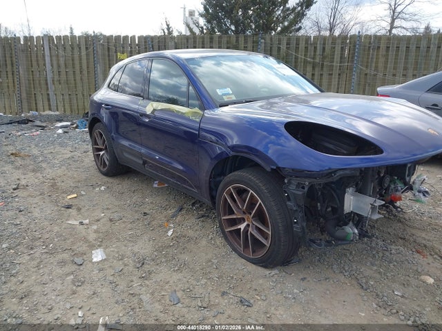 2022 PORSCHE MACAN WP1AA2A58NLB11956 Photo 0