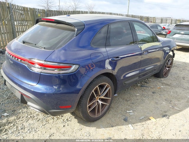 2022 PORSCHE MACAN WP1AA2A58NLB11956 Photo 3
