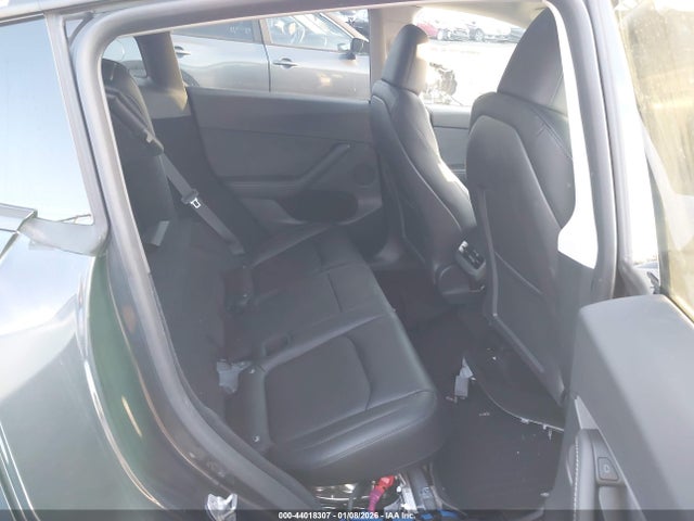 2024 TESLA MODEL Y 7SAYGDEE2RF185602 Photo 7