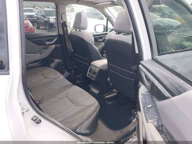Subaru Forester Premium 2019 JF2SKAGC9KH539926 Image 8