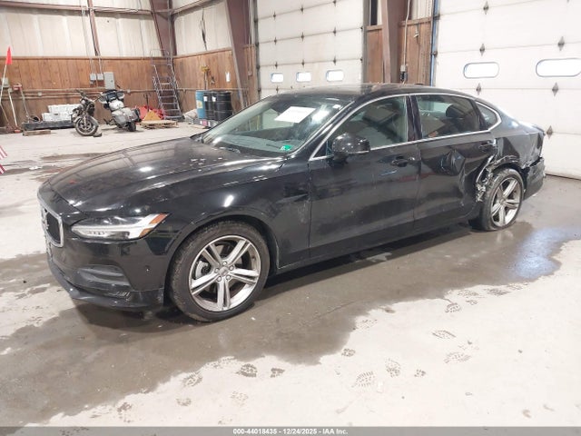 2018 VOLVO S90 LVY982MKXJP021771 Photo 1