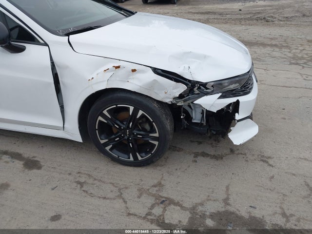 2022 KIA K5 5XXG64J20NG129883 Photo 5