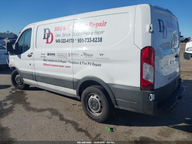 1FTYE1YM0KKA18426 Ford Transit-150