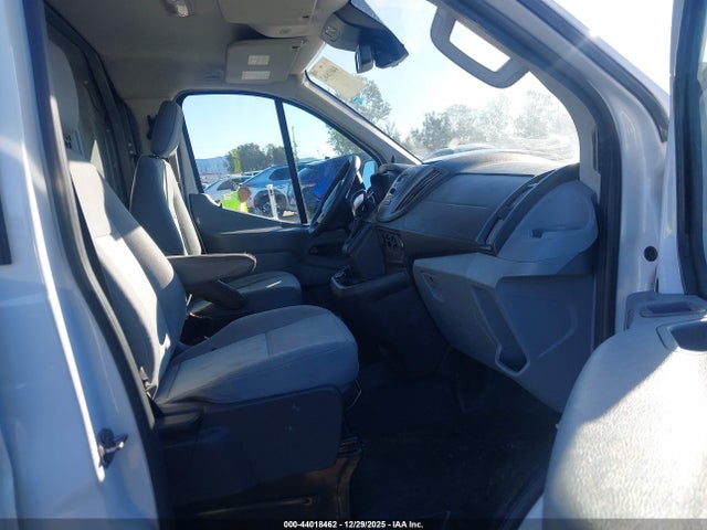1FTYE1YM0KKA18426 Ford Transit-150