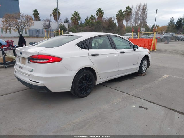 Ford Fusion Hybrid Se 2019 3FA6P0LU5KR175518 Image 4