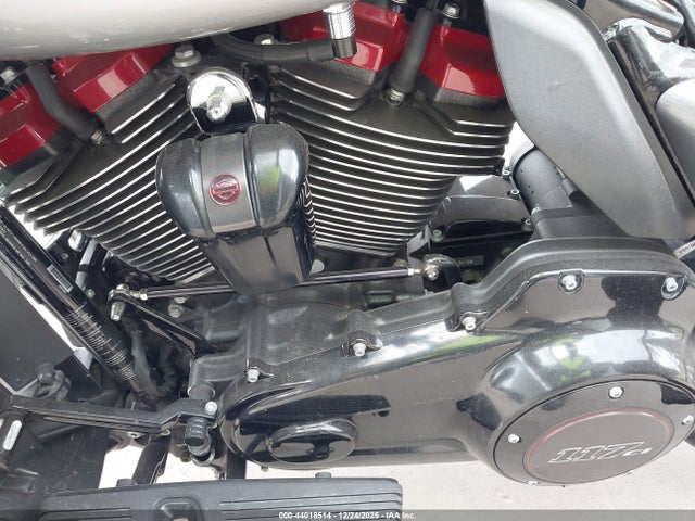 2019 HARLEY-DAVIDSON FLHTKSE 1HD1TEH1XKB958882 Photo 8