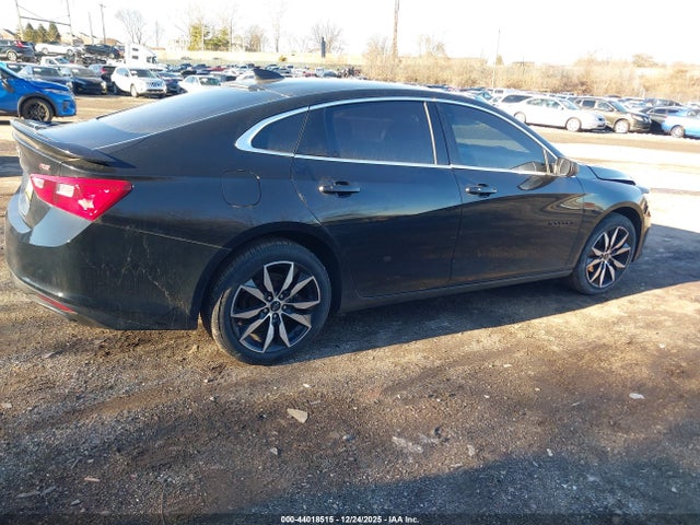 1G1ZG5ST3LF136950 Chevrolet Malibu Fwd Rs