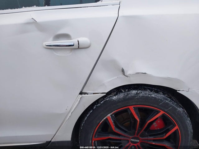 1LNHL9FT0EG610605 Lincoln Mks Ecoboost