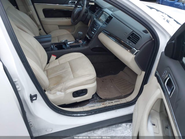 1LNHL9FT0EG610605 Lincoln Mks Ecoboost