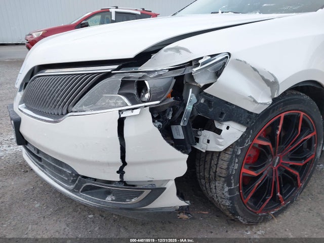 1LNHL9FT0EG610605 Lincoln Mks Ecoboost