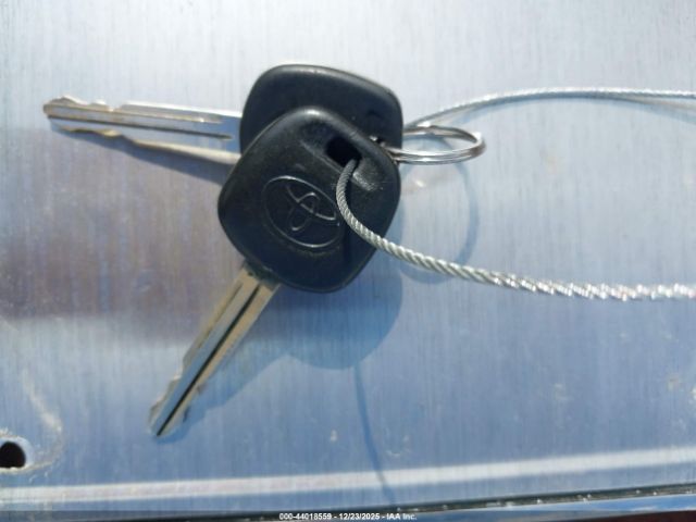 2007 TOYOTA COROLLA 1NXBR32E17Z824662 Photo 10