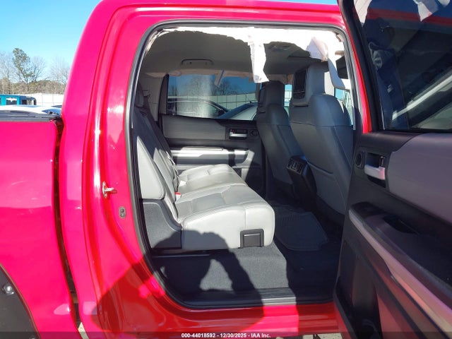 5TFHW5F12EX363087 Toyota Tundra Limited 5.7l V8