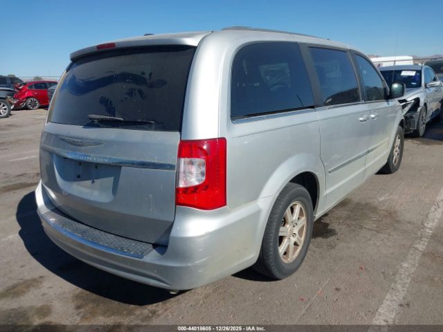 2011 CHRYSLER TOWN & COUNTRY 2A4RR5DG3BR610866 Photo 3