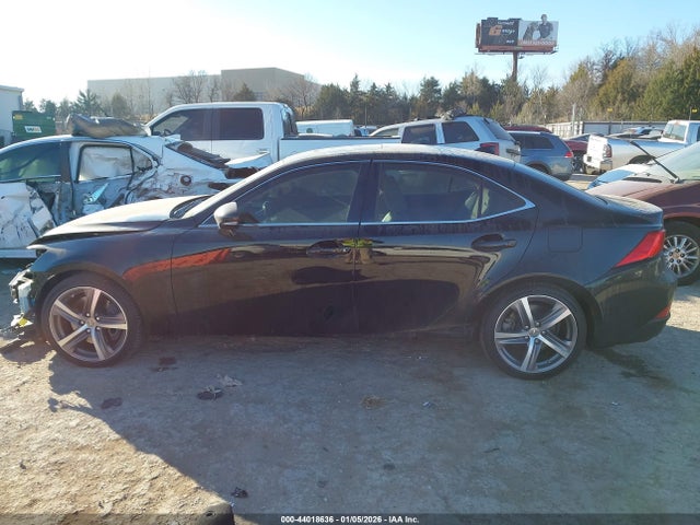 Продажа на аукционе авто 2018 Lexus Is 300, vin: JTHBA1D2XJ5072253, номер лота: 44018636