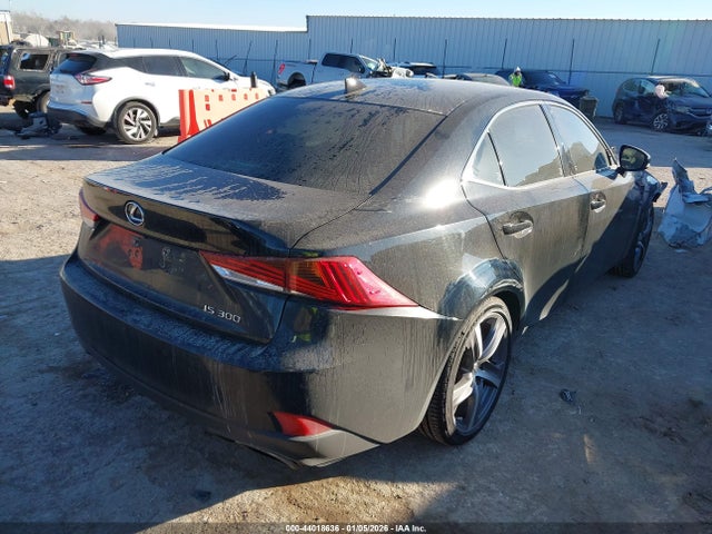 Продажа на аукционе авто 2018 Lexus Is 300, vin: JTHBA1D2XJ5072253, номер лота: 44018636