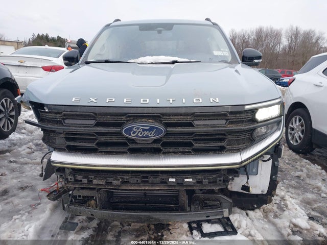 1FMJU1M81SEA32262 Ford Expedition Platinum